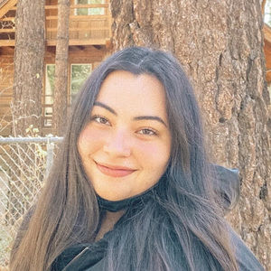 Meet your Posher, Itzel